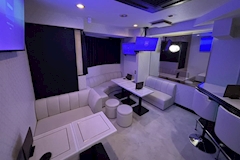 White Lily・ホワイトリリー - 関内のガールズバー 店舗写真