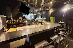 HoneyFlash 池袋西口店・ハニーフラッシュ - 池袋西口のガールズバー 店舗写真