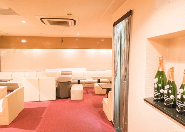 ポケパラ体入 ELYSION・エリシオン - ミナミのスナックスタッフ募集