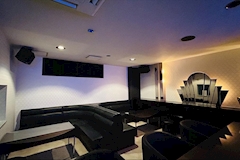 GIRL’S BAR SHELBY・ガールズバーシェルビー - 古町のガールズバー 店舗写真