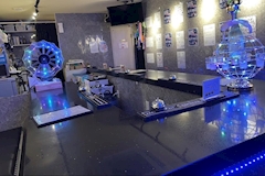 I's・アイズ - 新宿三丁目のガールズバー 店舗写真