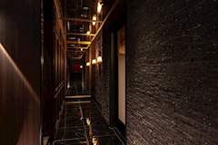 CLUB ONE CHAN　北新地・ワンチャン キタシンチ - 北新地の熟女パブ/熟女キャバクラ 店舗写真