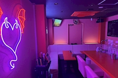 あくもも - 天満のガールズバー 店舗写真