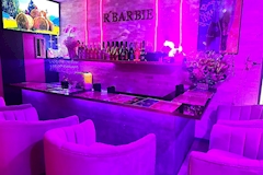 R' Barbie・アールバービー - 新小岩のガールズバー 店舗写真
