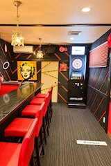 Girls Bar フリージア - 相模原のガールズバー 店舗写真