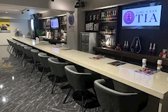 GIRL'S BAR TIA 淵野辺店・ティア - 淵野辺のガールズバー 店舗写真