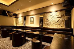 NaNa・ナナ - 中洲のスナック 店舗写真