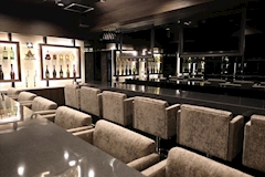 AILESS・エス - 錦糸町駅南口のガールズバー 店舗写真
