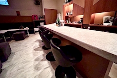 New Snack Iberis・イベリス - 青森市のスナック 店舗写真