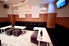 New Snack Iberis・イベリス - 青森市のスナック 店舗写真
