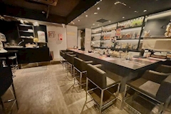 La member・ラメンバー - 歌舞伎町のガールズバー 店舗写真
