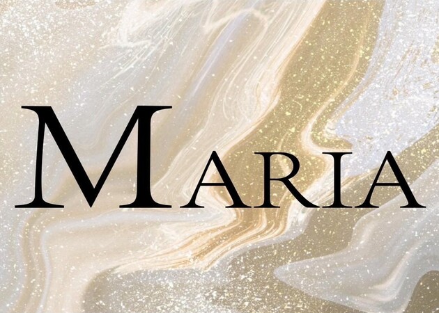 MARIA 職種：フロアレディ
カウンターレディ