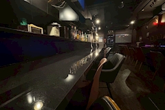 Girl's Bar Luminous・ルミナス - 上尾のガールズバー 店舗写真
