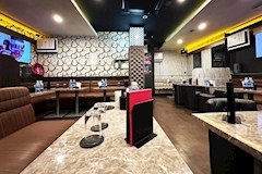 club mezm・メズム - 池袋西口のキャバクラ 店舗写真