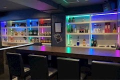 PREMIRE・プレミア - 新橋のガールズバー 店舗写真
