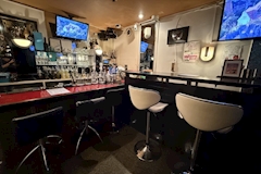 Girl's Bar A'laise 鶴見西口店・アレーズ - 鶴見駅西口のガールズバー 店舗写真