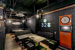 328・ミツバチ - 千歳のガールズバー 店舗写真