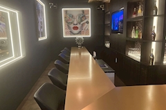 ラピス - 佐賀市・白山のガールズバー 店舗写真