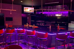 GIRL'S BAR _PINK・アンダーピンク - 函館のガールズバー 店舗写真