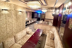 姉CLUB 麗 urara・ウララ - 長崎市・思案橋のキャバクラ 店舗写真