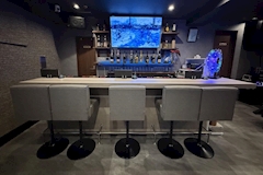 Lunaria・ルナリア - 桜木町・野毛のガールズバー 店舗写真