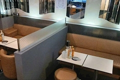 スナック 桜愛・サラ - 桜木町のパブ/スナック 店舗写真