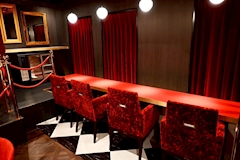 B4仙台店・ビーフォー - 国分町のガールズバー 店舗写真