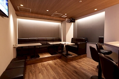 SUPERNOVA・スーパーノヴァ - すすきのガールズバー 店舗写真