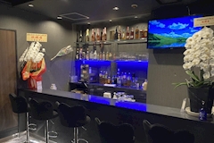 Osaka girls・オオサカガールズ - 東三国のガールズバー 店舗写真