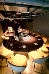 Girl's Bar dimple 六本木店・ディンプル - 六本木のガールズバー 店舗写真