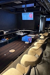 Girl's Bar dimple 六本木店・ディンプル - 六本木のガールズバー 店舗写真