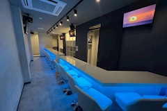 OL Cafe & BAR まるのうち・マルノウチ - ひばりヶ丘のガールズバー 店舗写真