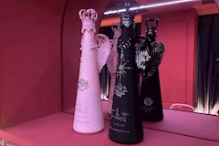 CASUAL BAR THE PINK・ザ・ピンク - 三宮のガールズバー 店舗写真