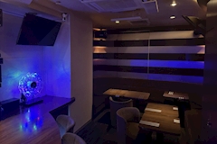 BAR Nine・ナイン - 渋谷の朝・昼ガールズバー 店舗写真