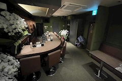 Mokuren・モクレン - 名古屋 錦のスナック 店舗写真