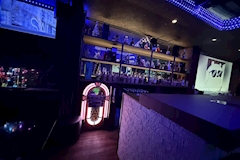 Girls Lounge Lien・リアン - 鶴見駅東口のガールズバー 店舗写真