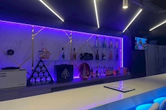 Girls Bar VINGT-HUIT・ヴァンチュイット - 北千住のガールズバー 店舗写真