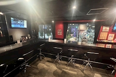 CHERRY'S・チェリーズ - 新横浜のガールズバー 店舗写真