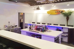 RESORT STYLE TOKYO・リゾートスタイルトウキョウ - 巣鴨のガールズバー 店舗写真