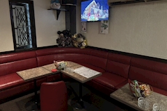 2階の右・ニカイノミギ - 上野のパブ/スナック 店舗写真