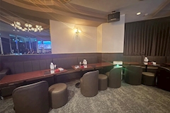 Lounge Charme・シャルム - 湯島・上野のパブ/スナック 店舗写真