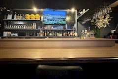 Bar Bacchus・バッカス - 大和のパブ/スナック 店舗写真