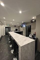 LUNA・ルナ - 富士吉田市のガールズバー 店舗写真