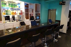 Road・ロード - 小作のガールズバー 店舗写真