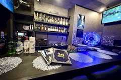 Bar.twenty・バートゥエンティ - 名古屋 栄のガールズバー 店舗写真
