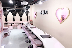 Cafe＆Bar でぃあしす - 歌舞伎町のコンカフェ 店舗写真