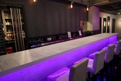 LUXURY GIRLS BAR HONEYS・ハニーズ - 大宮/南銀のガールズバー 店舗写真