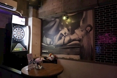 LUXURY GIRLS BAR HONEYS・ハニーズ - 大宮/南銀のガールズバー 店舗写真