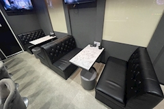 BAR ORCA・オルカ - 十三のガールズバー 店舗写真
