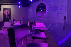 THE BUNNY LOUNGE・ザバニーラウンジ - 本八幡のガールズバー 店舗写真